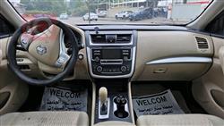 نيسان ألتيما